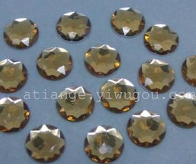 亞克力鉆、服裝輔料與衛(wèi)生潔具 義烏國(guó)際商貿(mào)城三區(qū)廠家直銷優(yōu)勢(shì)